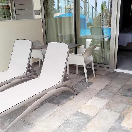 Lägenhetshotell Simos Magic Apts Ayia Napa