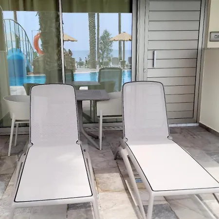 Lägenhetshotell Simos Magic Apts *